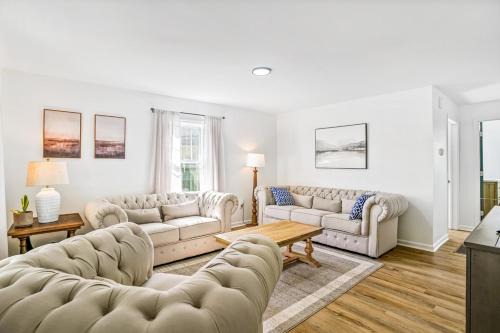 Danville House | Danville Four Kings