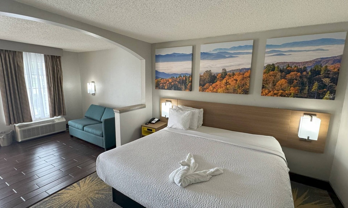 Tuscaloosa Hotel | Days Inn & Suites by Wyndham Tuscaloosa - Univ. of Alabama