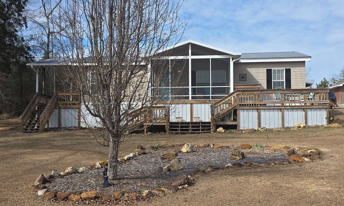 Abbeville House | DRIFTWOOD PLACE WATERVIEW