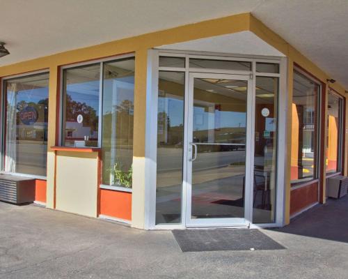 Donalsonville Cabin | Econo Lodge Donalsonville