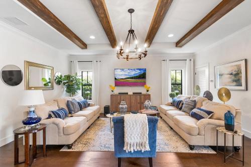 Old Northwood Historic District House | Elegant 4BR Home Guest House Private Yard