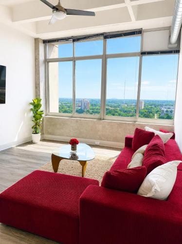 Peachtree Center Apartment | Ember Sky Penthouse