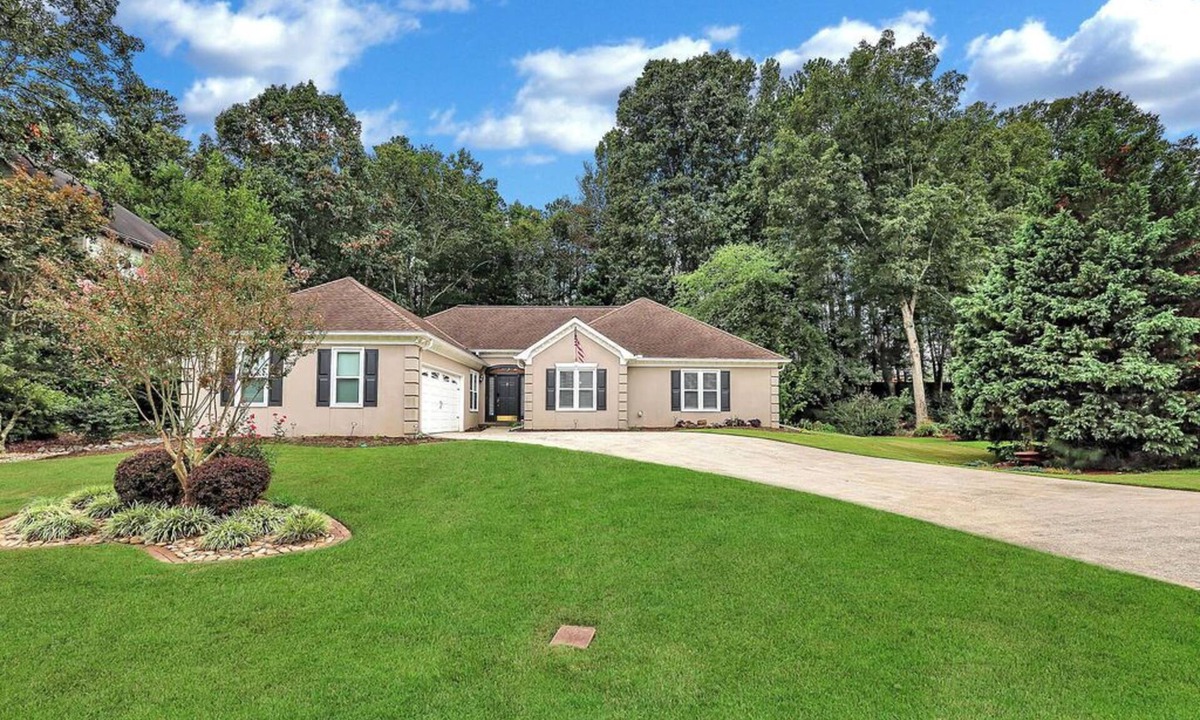 Buford House | Exclusive Hanover Retreat Near Mall of GA