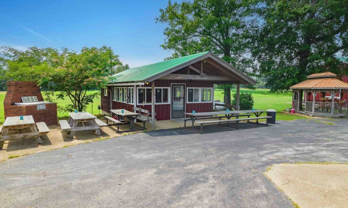Mercer House | Farming resort; rustic meets luxury