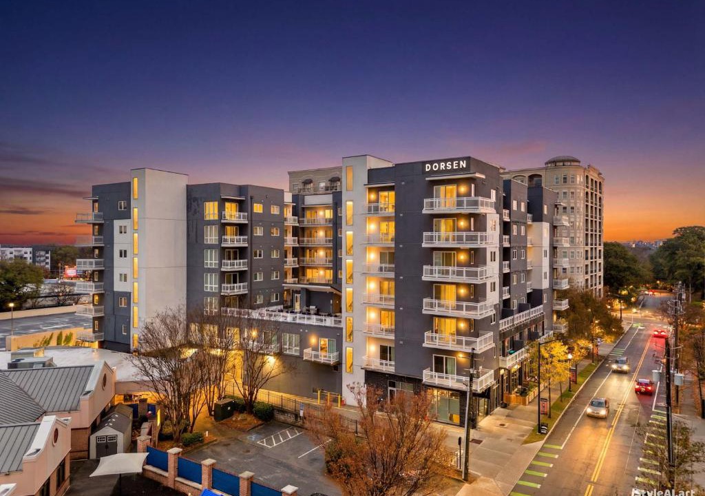 SoNo Apartment | FIFA 2026 Stay - Modern 1B1B Apartment with Private Balcony - 2 mi from Mercedes-Benz Stadium - 7