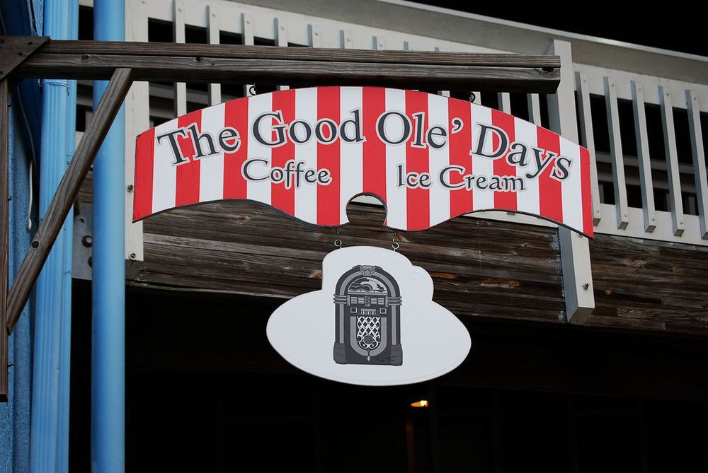 Historic District Resort | Fishermens Village Resort