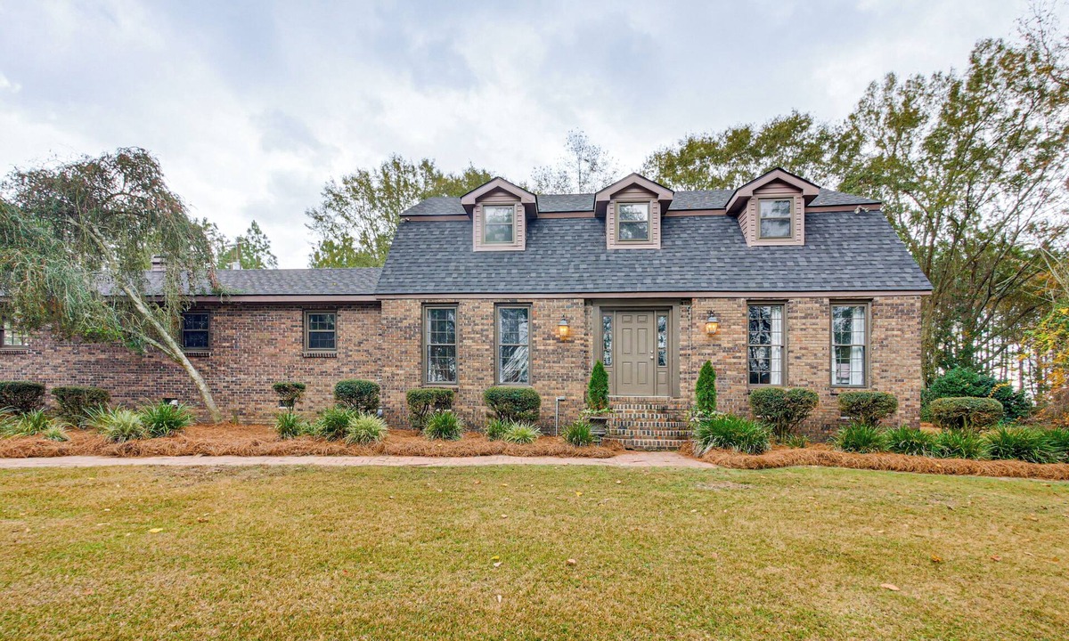 Chula House | Fishing Ponds: Peaceful Tifton Getaway