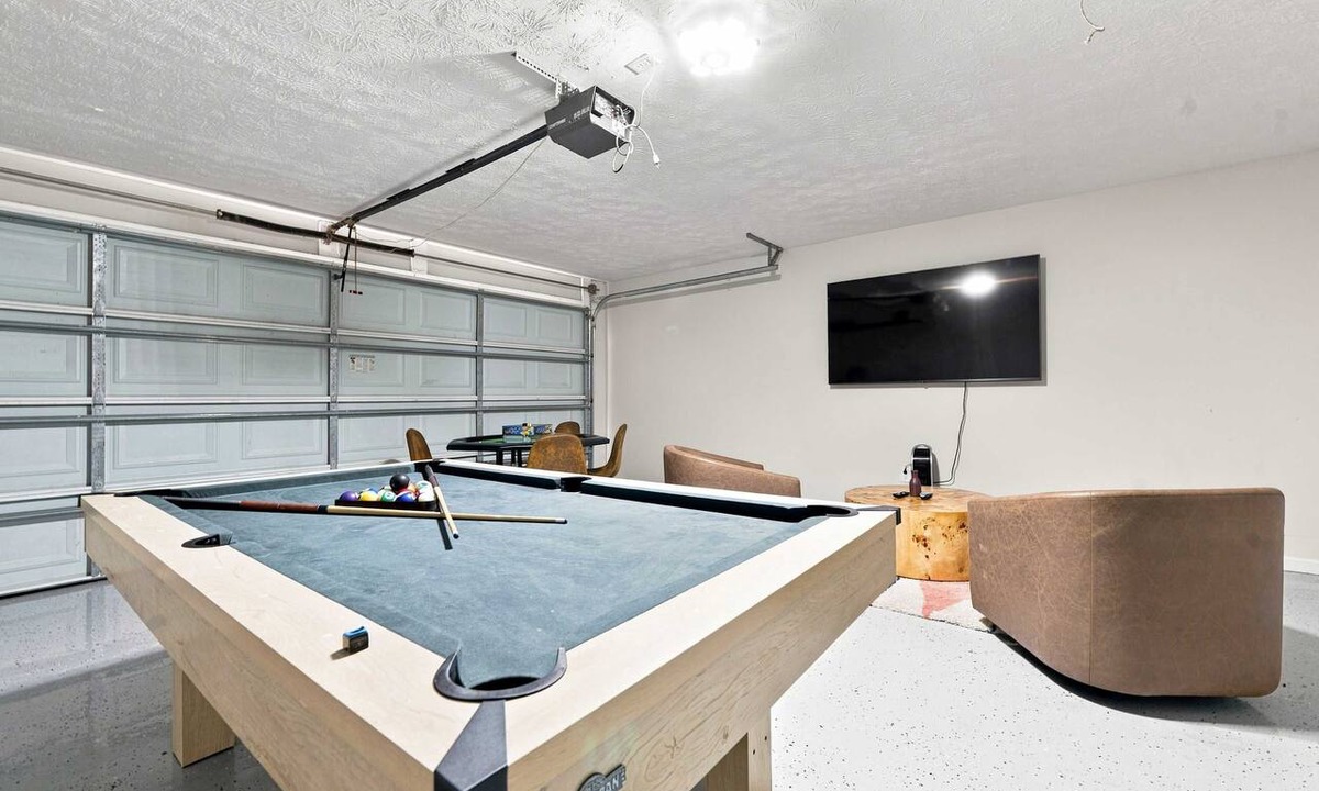 Fortson House | Flat Rock Stay w/Game Room Near Fort Moore