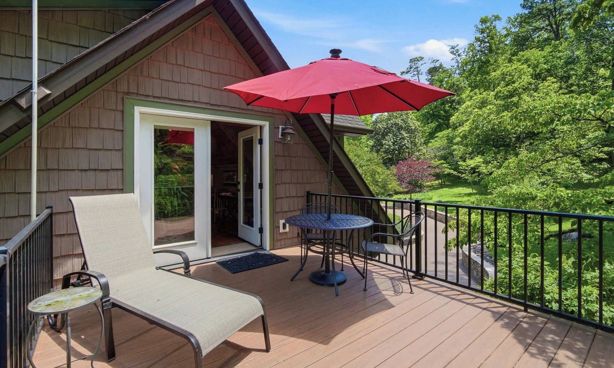 Maryville House | Forest Bliss-Creekside Sanctuary-Near Smokies