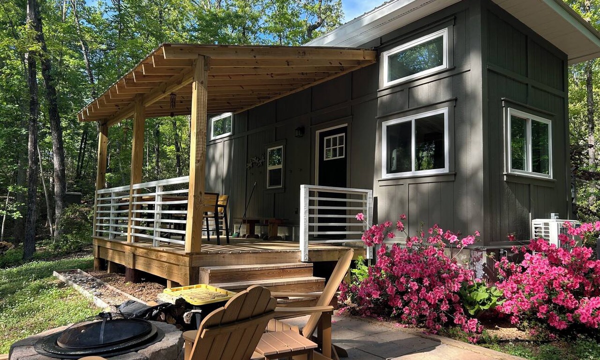 Mountain Rest House | Forest retreat with incredible hiking and biking trail access.