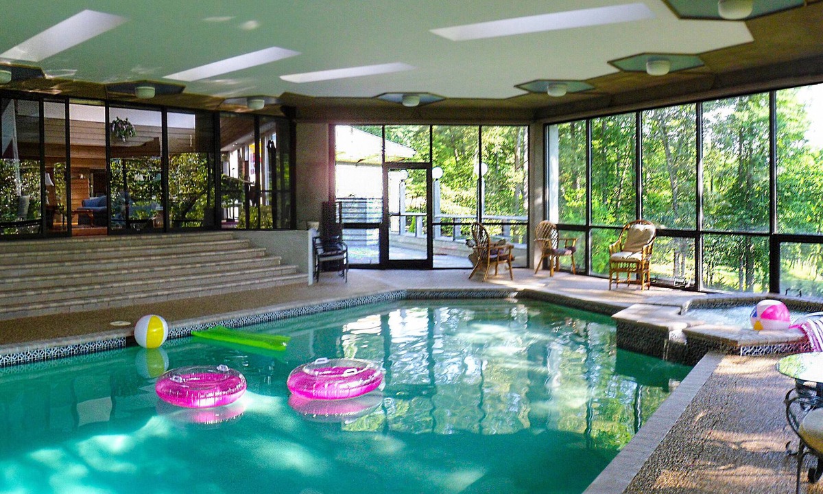 Franklin House | Franklin River Estate Highlands-Franklin-INDOOR POOL !