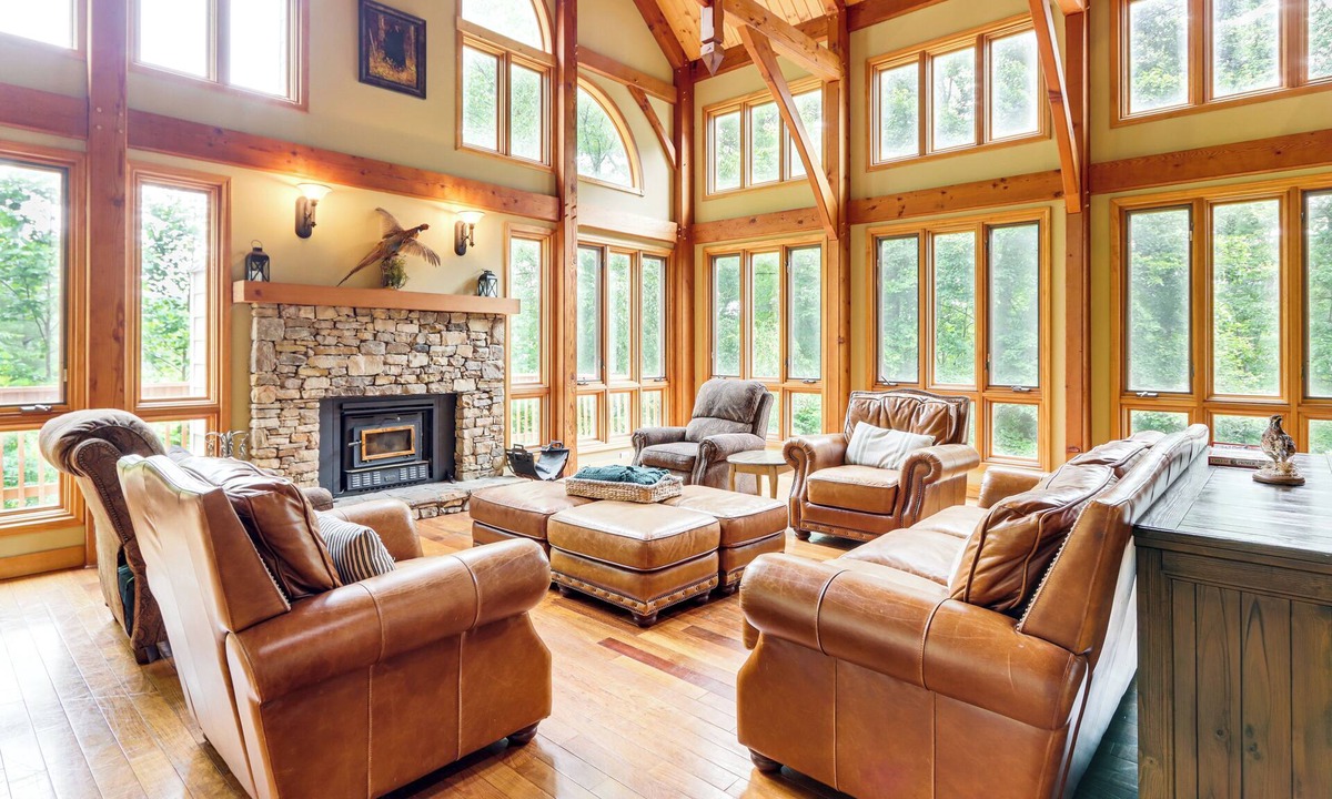 Dahlonega House | Game Room & Fireplaces: Group Dahlonega Getaway