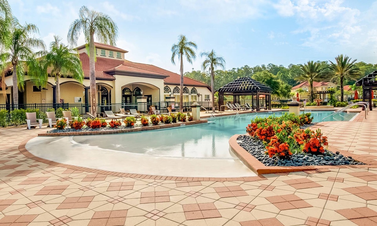 Kissimmee Cottage | Garden View 6BR Escape With Pool, Hot Tub & Games