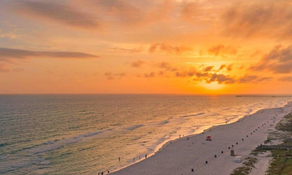 Long Beach Condo | Gorgeous Master with Gulf View! Free round of Golf & Activities Every Day!