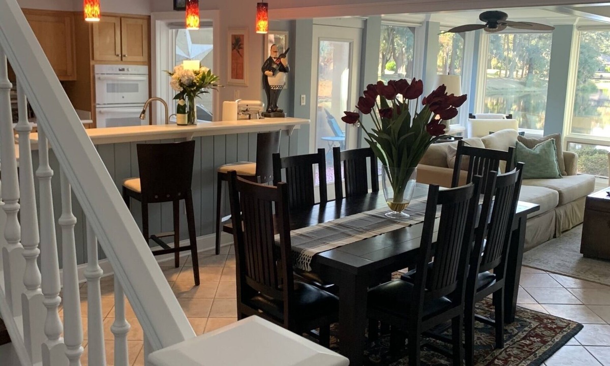 Sea Pines Villa | Great Location & Beautiful Villa in Sea Pines. Beach Accessibility! Island Time
