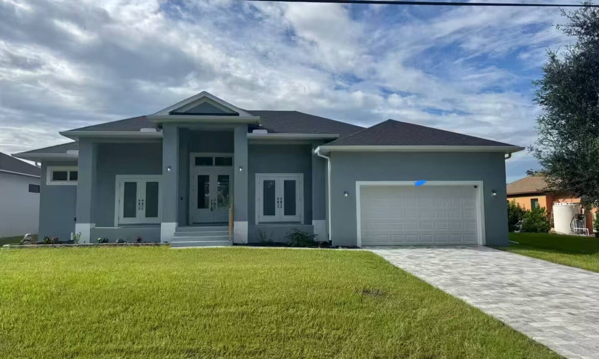 Port Charlotte House | Gulf-Access Waterfront Canal House - Port Charlotte with AC and Heated Pool