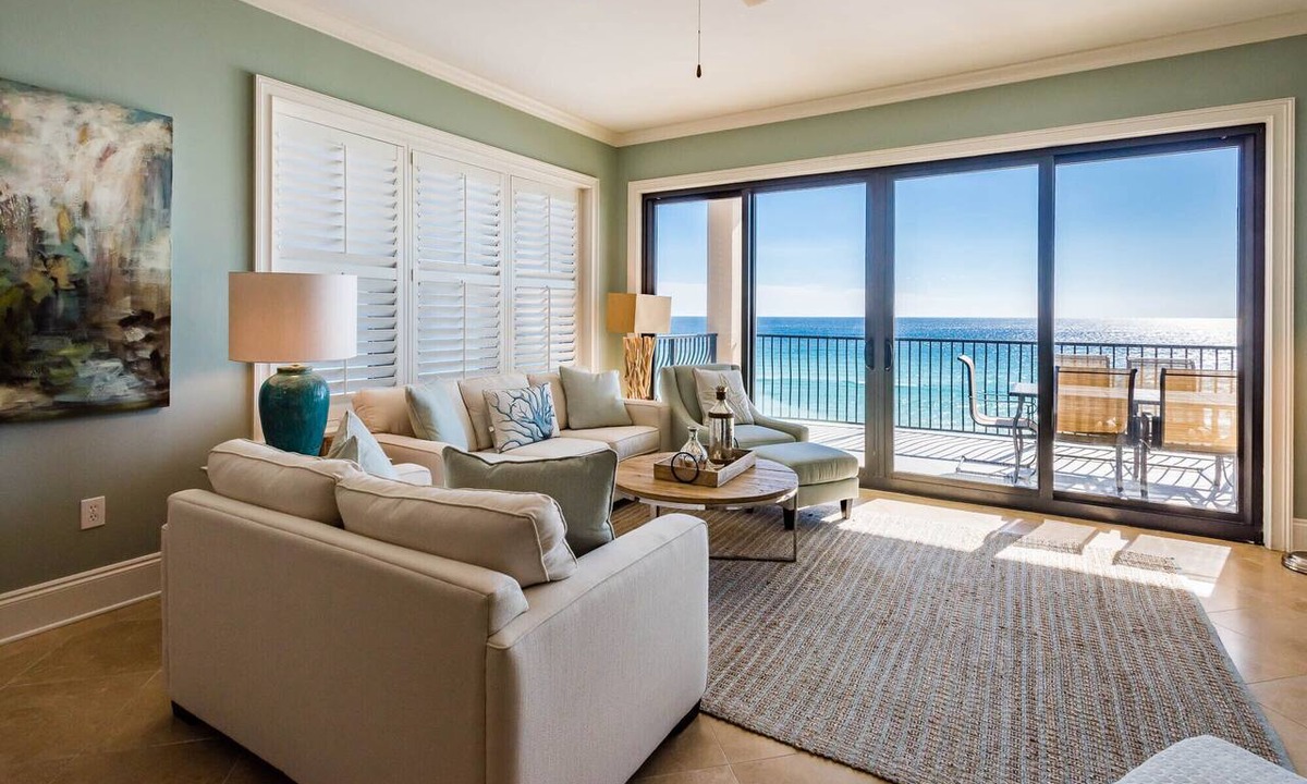Crystal Beach Condo | Gulf-Front Condo, Infinity Pool, Gulf Views, 310 Ft Private Beach, Fitness, Bike