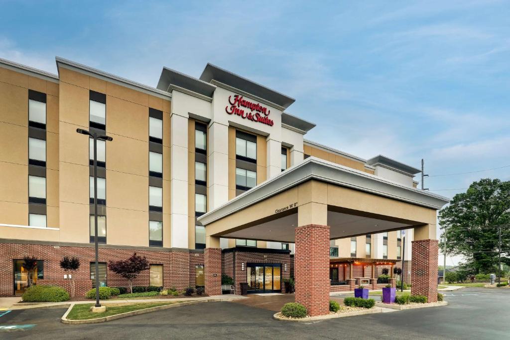 Rome Hotel | Hampton Inn and Suites Rome, GA