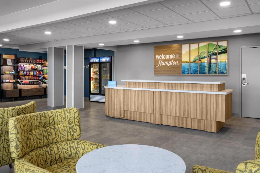 Moline Hotel | Hampton Inn & Suites Moline-Quad City Int'l Aprt
