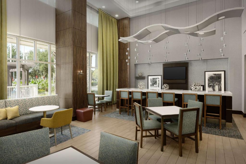Altamonte Springs Hotel | Hampton Inn & Suites Orlando North Altamonte Springs