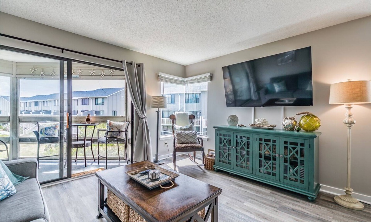 Oceanmarsh Subdivision Condo | Harbor Island Beach House L building