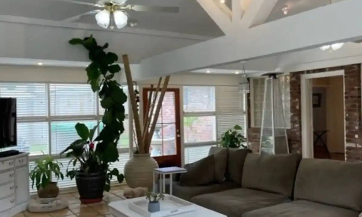 Mid City South House | Hart House