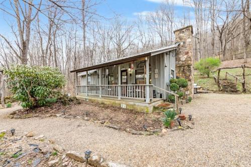 Franklin House | Hidden Creek Cabin
