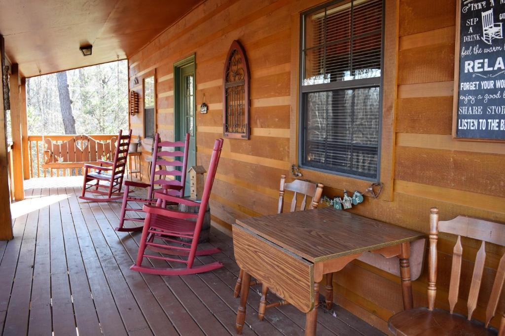 Wears Valley Ski Chalet | Higher Ground