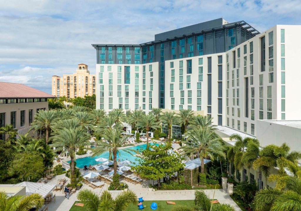 Downtown West Palm Beach Hotel | Hilton West Palm Beach
