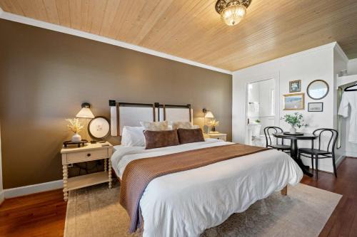 Chattanooga Bed & Breakfast | Historic Riverview Inn Seven