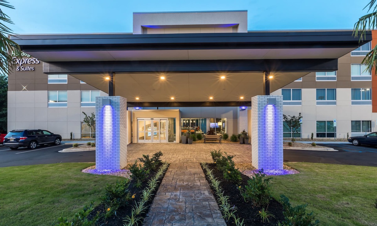 Powdersville Hotel | Holiday Inn Express & Suites Greenville S- Piedmont by IHG