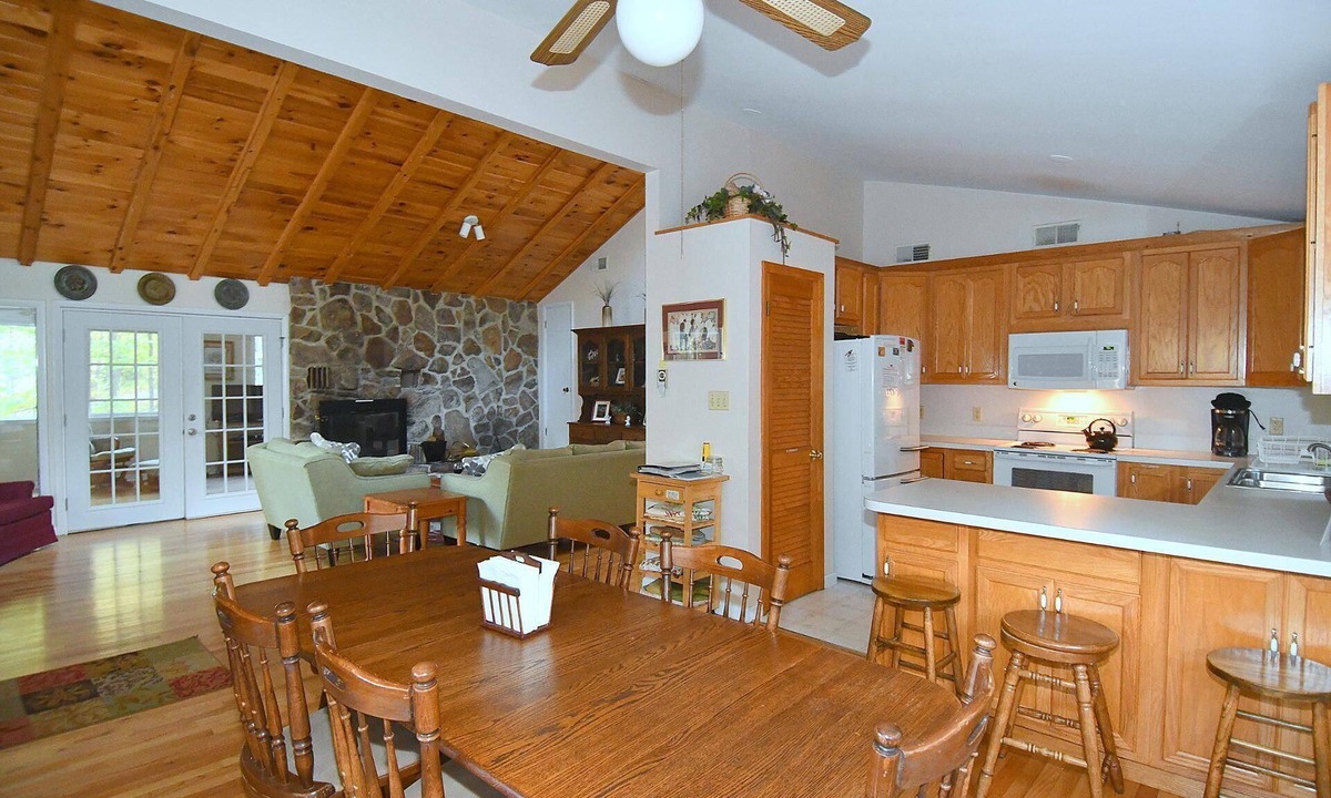 Berkeley Springs Cottage | Home at Last - Gather Here!