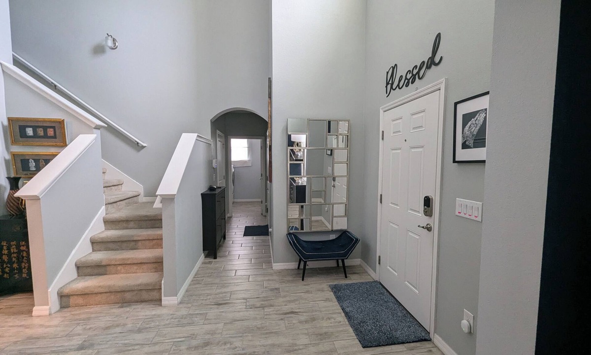 Riverview House | Home Away From Home For Traveling Nurses, Professionals, or Families