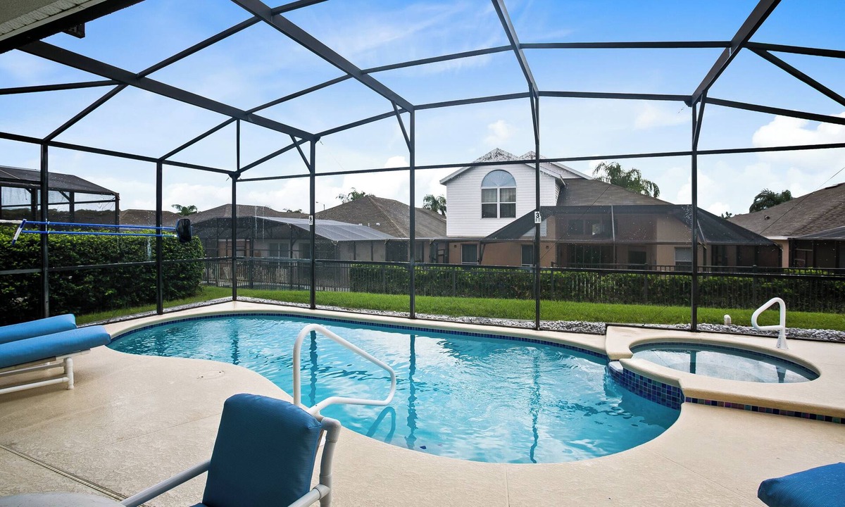 Buena Ventura Lakes Villa | Immaculate 4 bedrooms 3 bathroom is exceptional for your next vacation