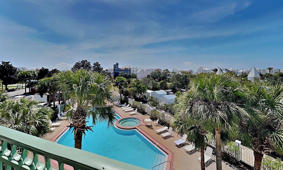 Rosemary Beach Condo | Inn at Seacrest #303 - Seaside Sunrise | Luxe Studio, Resort Amenities + 2 Bikes
