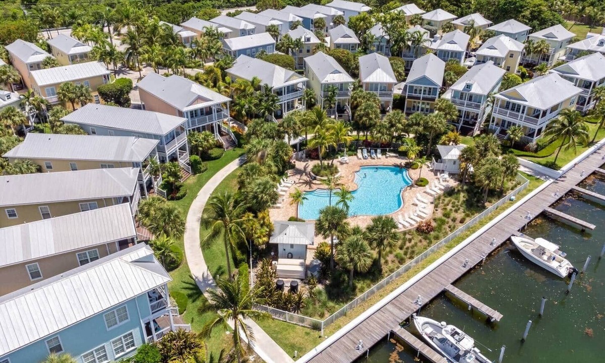 Islamorada Villa | Islamorada house with best location. Lic # 24-0055