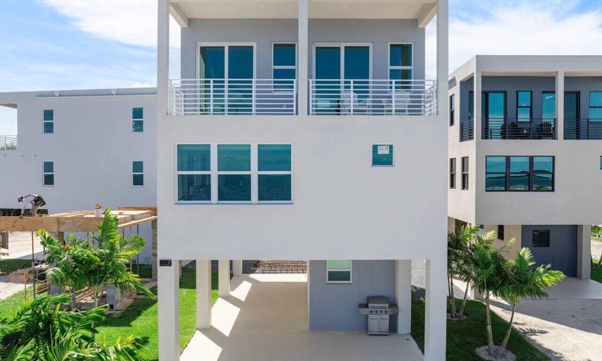 Paradise Point House | Key Largo Oasis Oceanfront with Pool & Hot Tub