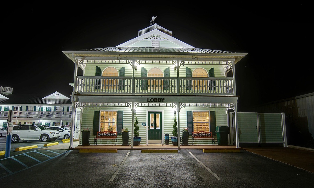 Fairhope Hotel | Key West Inn Fairhope Al