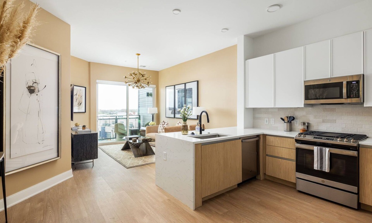 Inman Park Apartment | Krog Market Overlook by ALR *Beltline access*