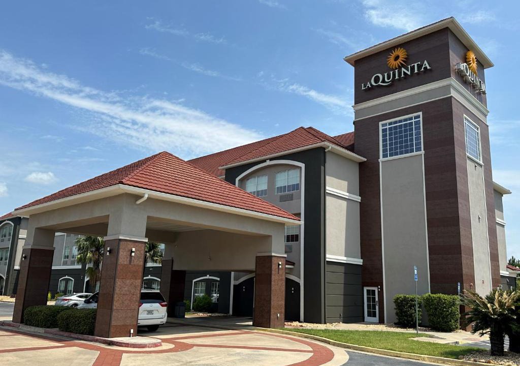 Macon Hotel | La Quinta by Wyndham Macon West