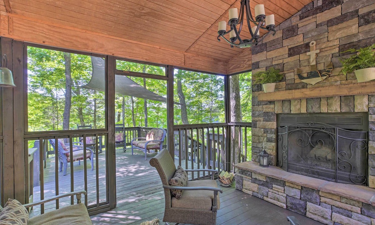 Nancy House | Lakeside Nancy Home: Fire Pit, Outdoor Shower