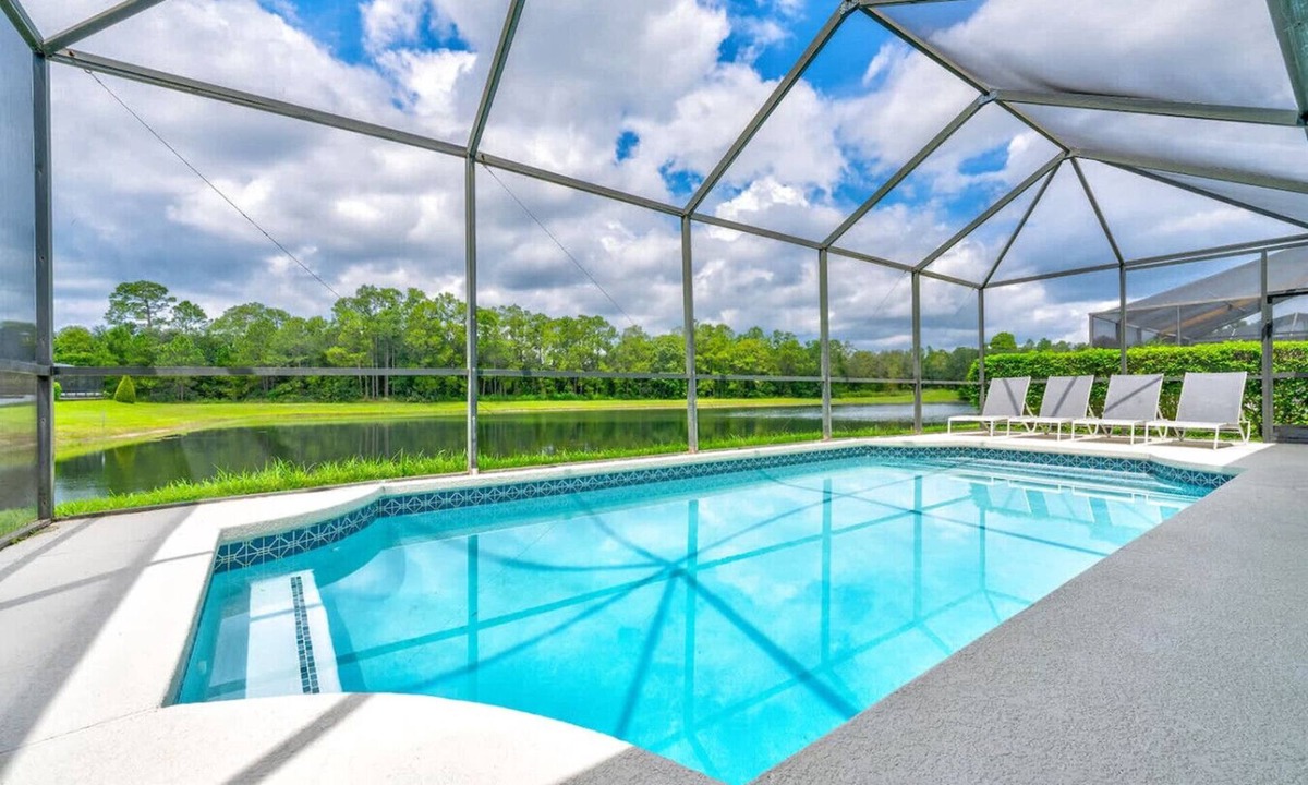Sunset Lakes House | Lakeview Home w/Heated Pool & Game Room