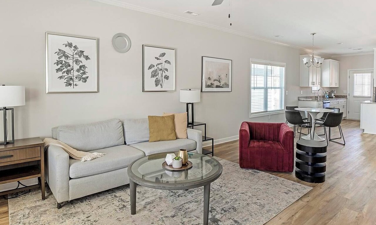Huntsville Apartment | Landing | Amazing 2BD, Courtyard, Clubhouse