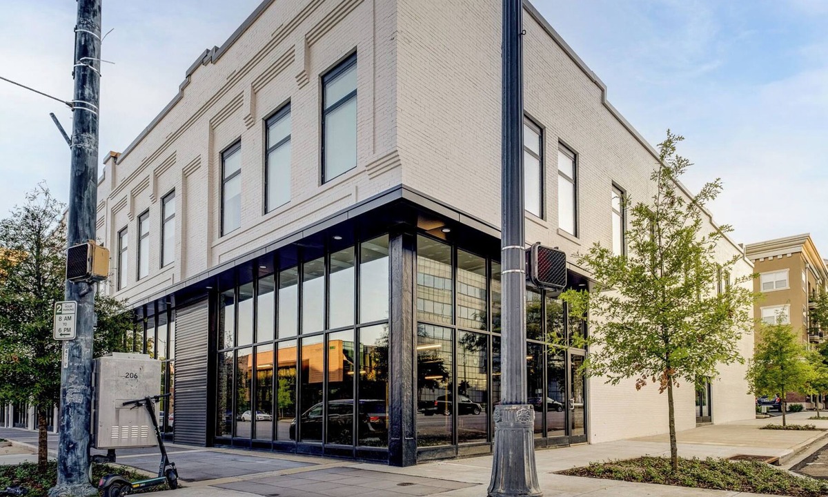 Five Points South Apartment | Landing Apartments UAB