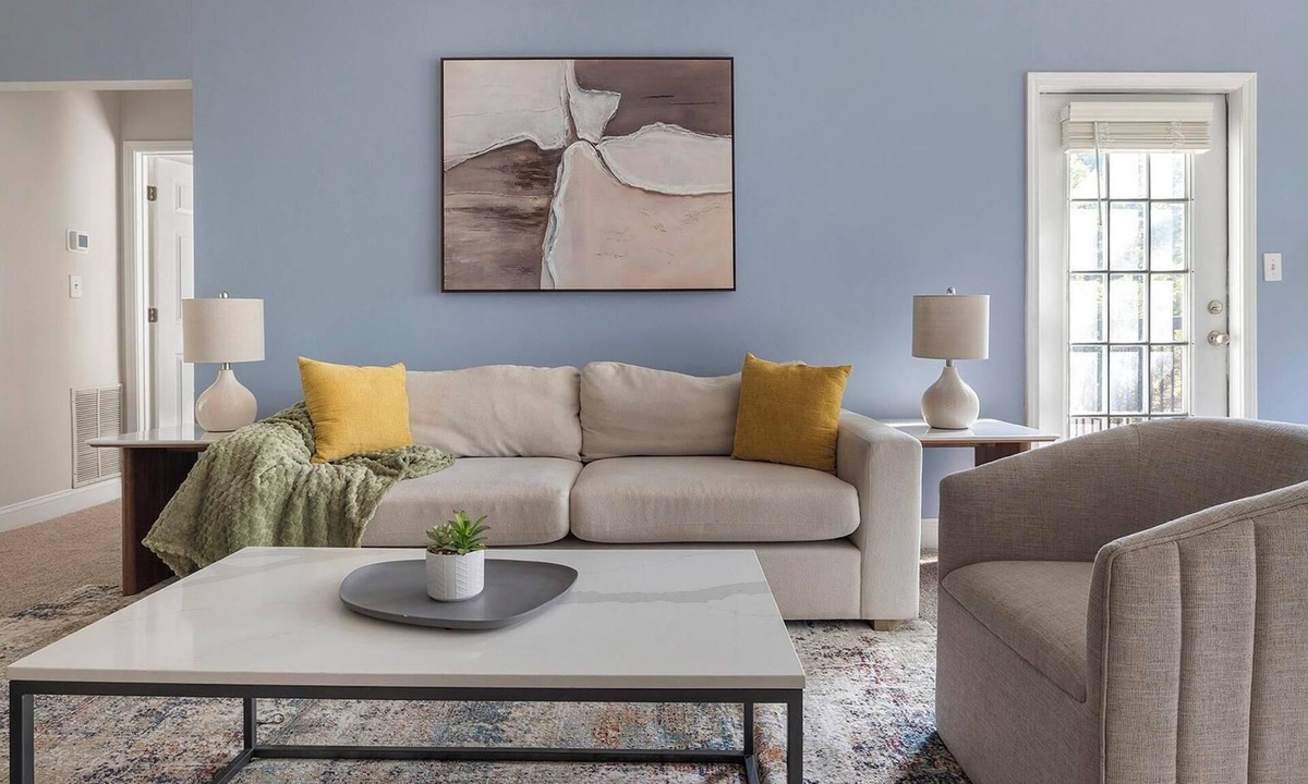 McDonough Apartment | Landing | Modern 2BD, Pool, Gym