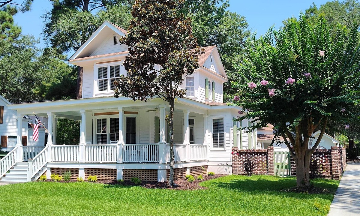 Habersham House | Lowcountry Home in Great Neighborhood with Amenities, Dog Friendly!