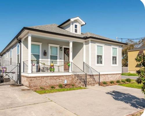Milneburg House | LUX NOLA Haven