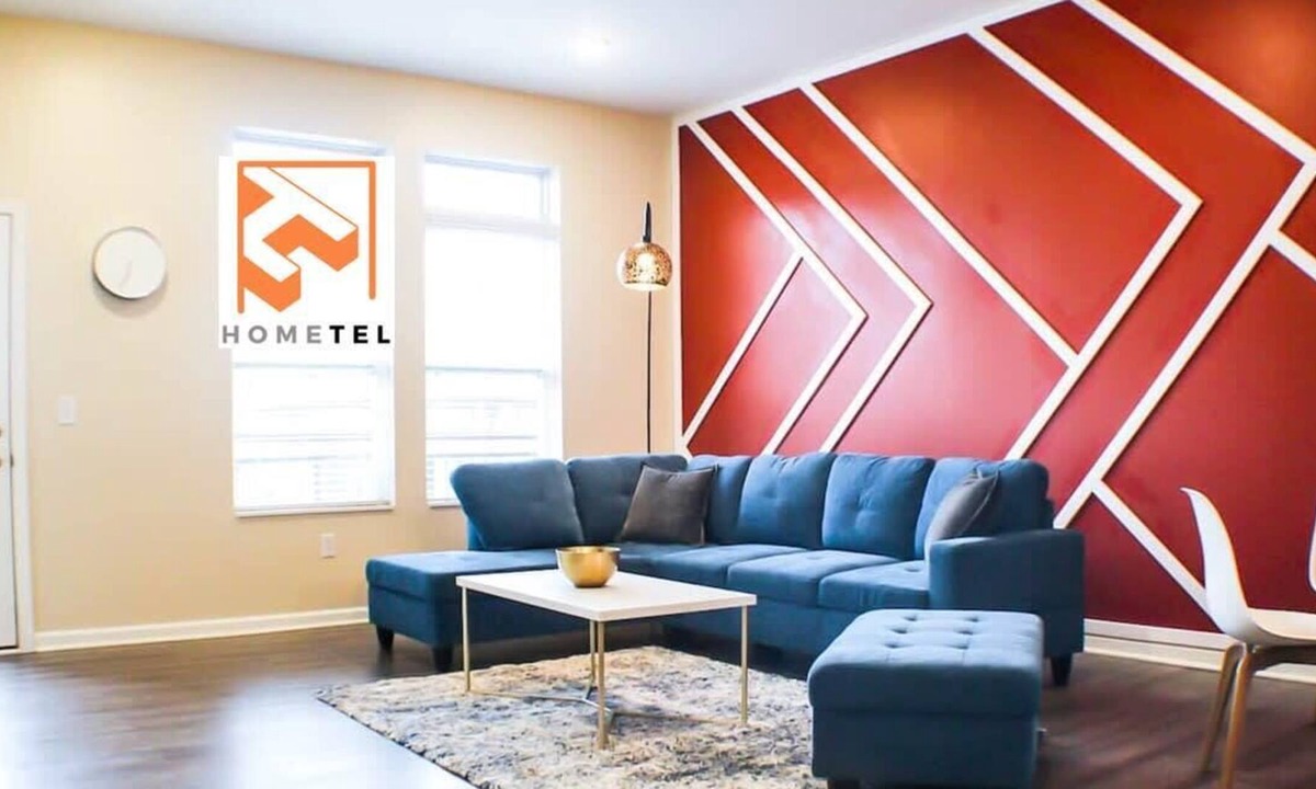 Fall Creek Place Apartment | Luxury 2bd/2ba Apt 5 min to DWTN l Garage l Gym