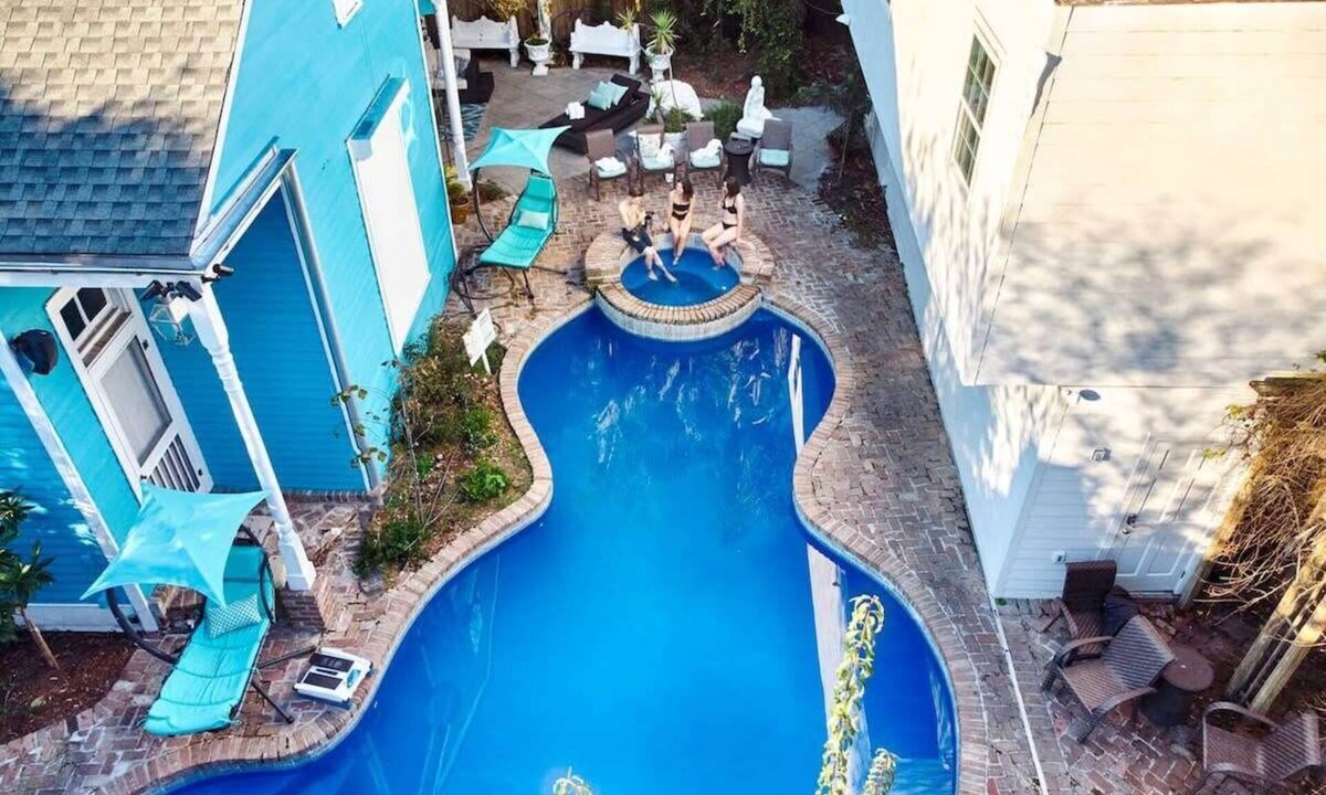 Faubourg Marigny Bed & Breakfast | Luxury Home | Unbeatable Location | Pool + Hot Tub