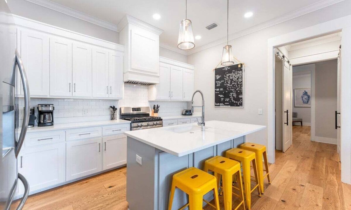 Saint Simons Island House | Luxury St. Simons Island Vacation Rental with Private Saltwater Pool | Royal Fortune